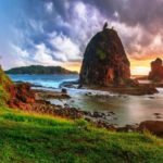 Harga Tiket Masuk dan Rute Menuju Pantai Watu Lumbung Gunungkidul, Spot Pantai Yang Memikat Hati